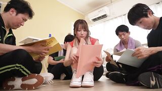 EBWH-099 [中文字幕] 谎称加强演技和不喜欢的剧团团员们 满身汗中出SEX的巨乳剧团团员为了无套射精的角色准备 -天月杏