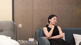【7BOSS探花】颜值不错黑色长裙外围嫩妹，舔弄口交上位骑坐，呻吟娇喘非常诱人