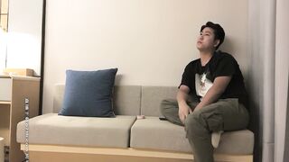 【小宝寻花】酒店约炮迟到身材高挑的兼职外围穿着高跟干口爆吞精