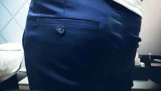 【赵总寻花】网红脸纹身小姐姐，换上情趣水手服黑丝，被按在沙发上暴操，最后口爆射一嘴