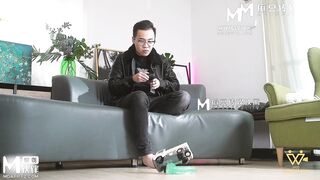 【色控PH-157】【女大生不情愿的女佣还债・只好任凭有钱小伙使唤】麻豆代理，高清1080P原版首发【PH-157】