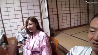 SSNI-043 [中文字幕] 新模型无码破解 公司旅行中的NTR淫趴视频实况 - 明日花绮罗