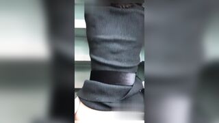 性感少妇楼梯偷情 桃红内衣成套穿起 极品人妻与情人在楼梯偷情 口交吞精无套操逼