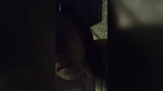 豪乳美少妇不爱操逼爱口交 早上一起来就要搞一发 看是阳光先射进来还是你先射进我嘴里！
