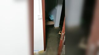 真实母子乱伦 后入无套抽插丰满熟女