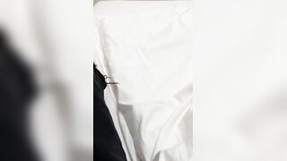 妹妹沉迷玩游戏，为了让我给她买游戏皮肤，主动找上我