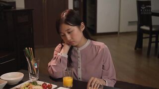 ADN-505 [中文字幕] 與女友的姊姊持續半年了關係。見面就一定會做中出SEX 長谷川夕奈