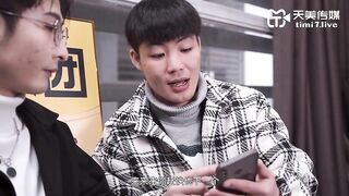 【天美传媒】李师师【内射妹团援交女学生】居家旅行约炮妹团真实可靠，720P高清版【TM0145】