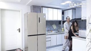 【天美传媒】顾小北-虞姬【公公双飞二儿媳】儿媳勾心斗角公公得利双飞，高清720P原版首发【TM0146】