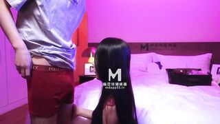 【麻豆传媒】职人系列-季妍希【痴女空姐杂交趴】不要急，马上就轮到你，高清720P原版首发【MD-0231】