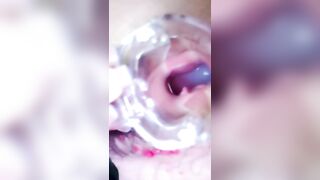 电臀女王来袭【窗前裸舞上篇】顶级美臀蜜桃臀御姐，特写美臀这屁股简直完美，窗边裸舞外面不知道有没人看，厕所假屌爆插小穴
